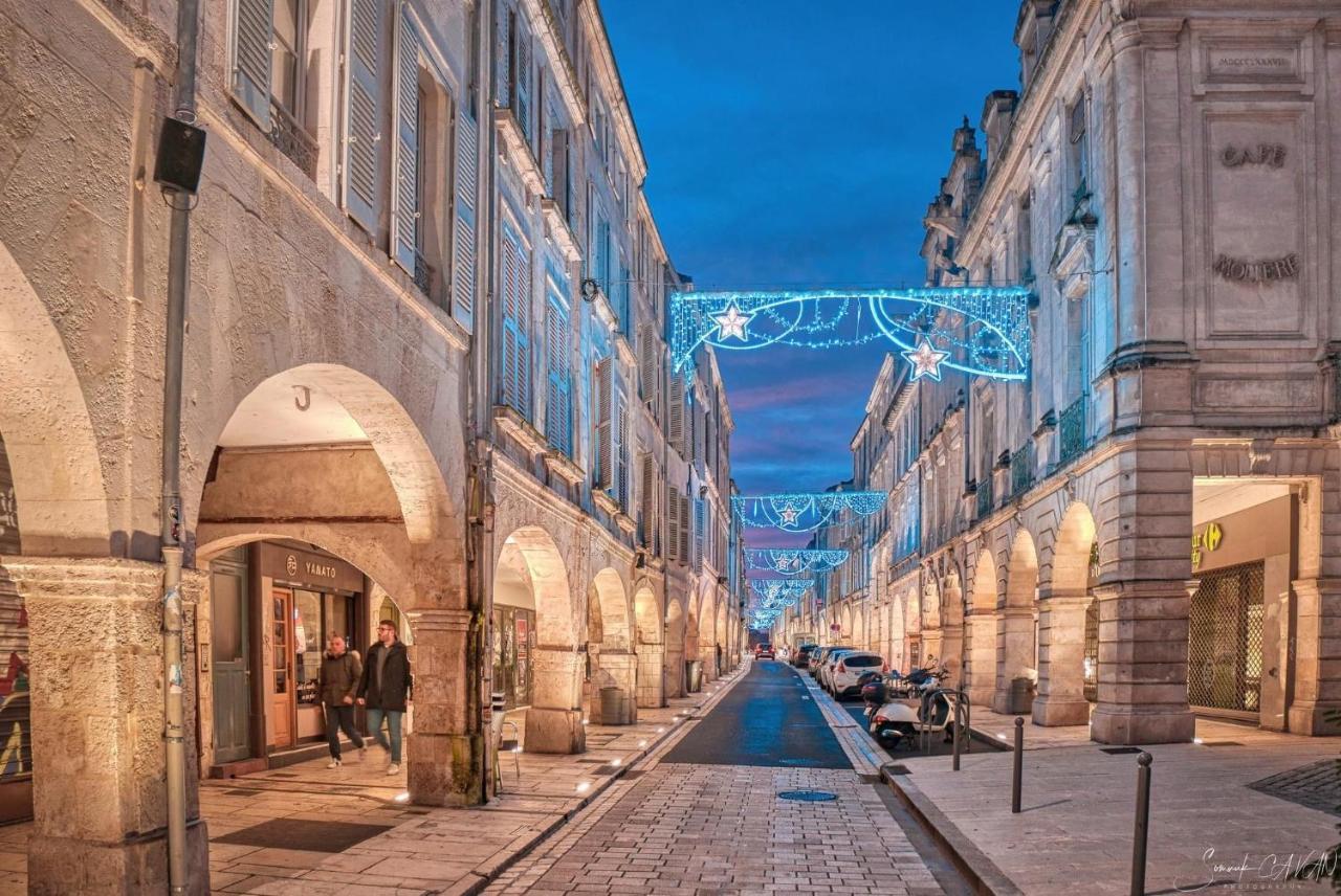Appartement Tout Confort En Mezzanine A 20Mn A Pied Du Centre-Ville Avec Tv Et Wifi La Rochelle  Eksteriør billede