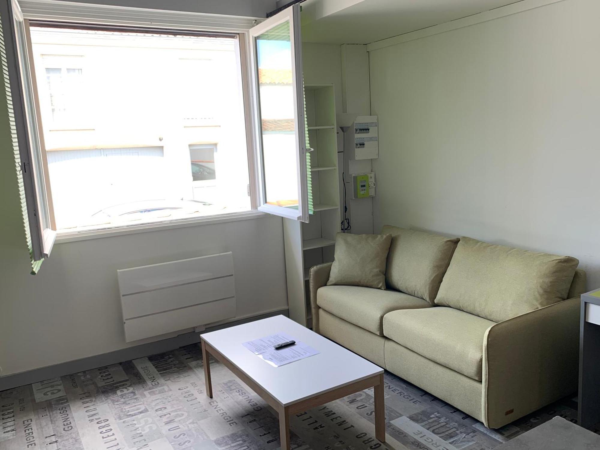 Appartement Tout Confort En Mezzanine A 20Mn A Pied Du Centre-Ville Avec Tv Et Wifi La Rochelle  Eksteriør billede